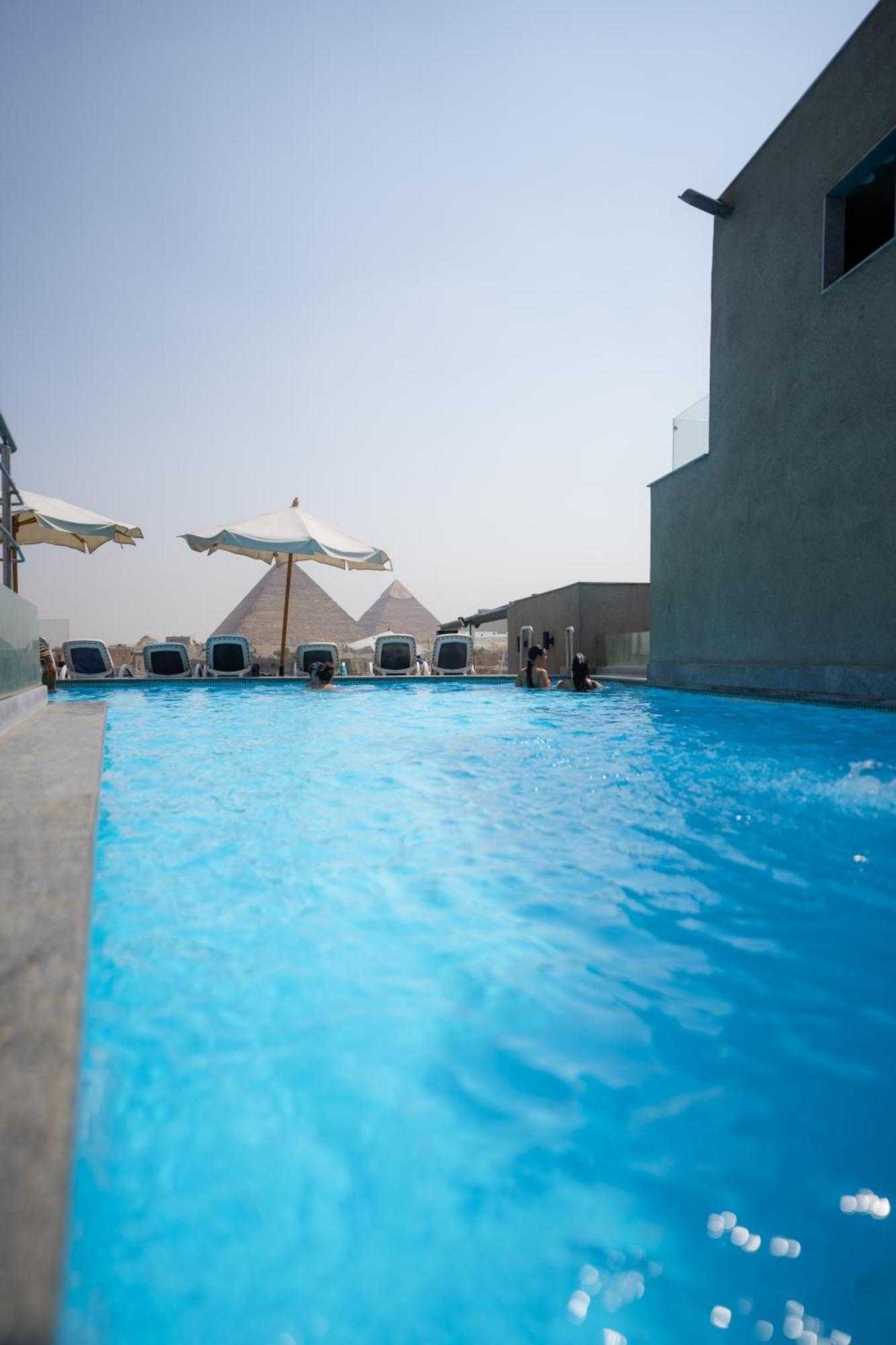 Pyramid Front Hotel Al Kawm al Akhdar Exteriör bild